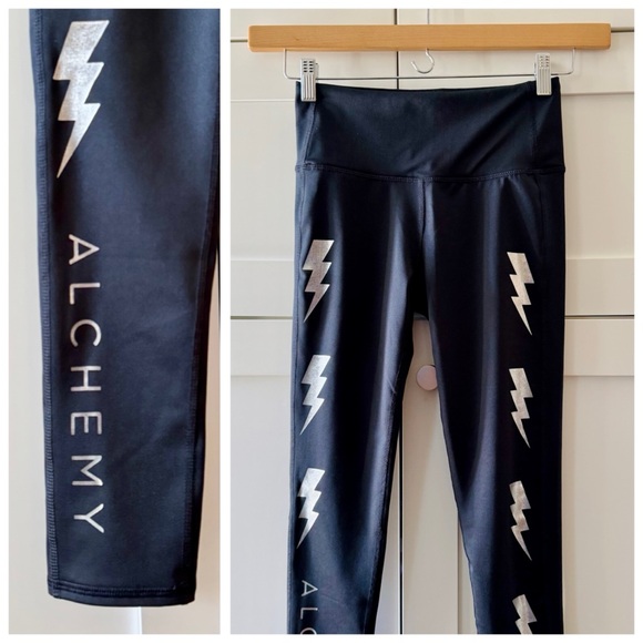 ALCHEMY Black Active 365 Leggings, Silver Metallic Lighting Bolt Contrast sz. XS - Picture 7 of 15